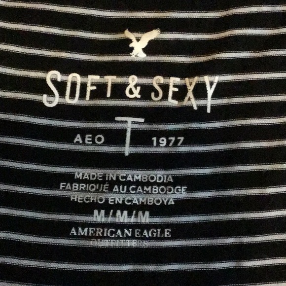 Women’s Striped tee - Picture 3 of 3